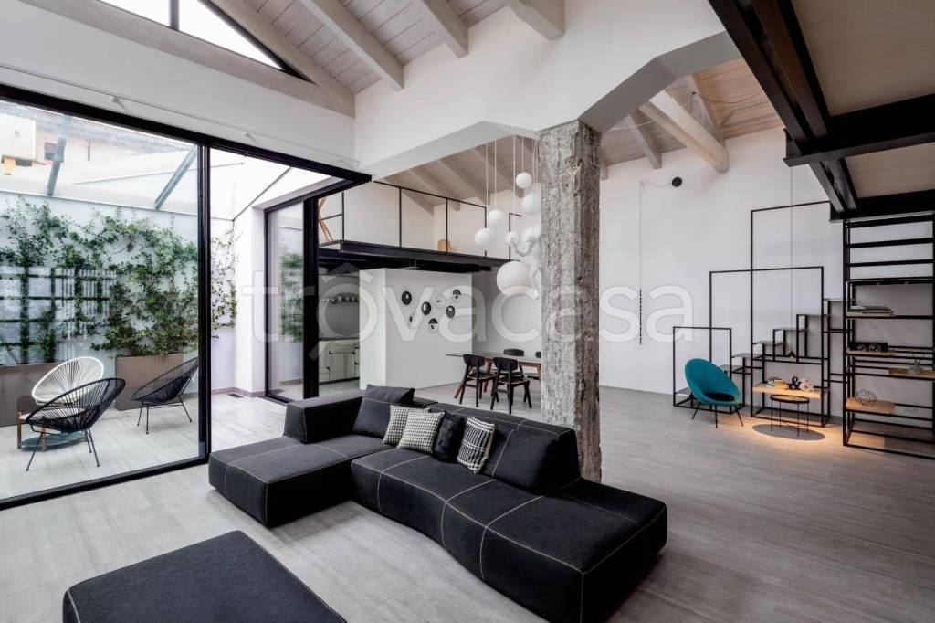 appartamento in vendita a Bologna in zona Centro Storico