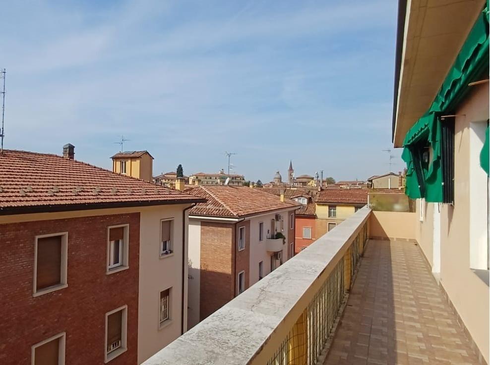 appartamento in vendita a Bologna in zona Santo Stefano
