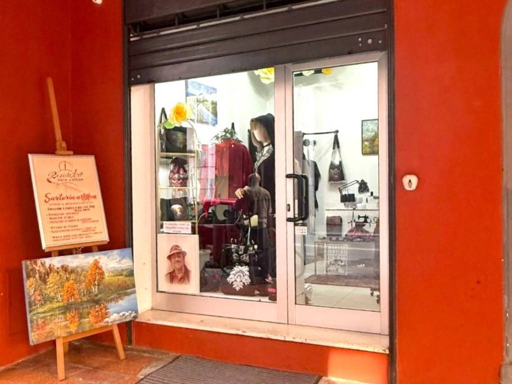 negozio in vendita a Bologna