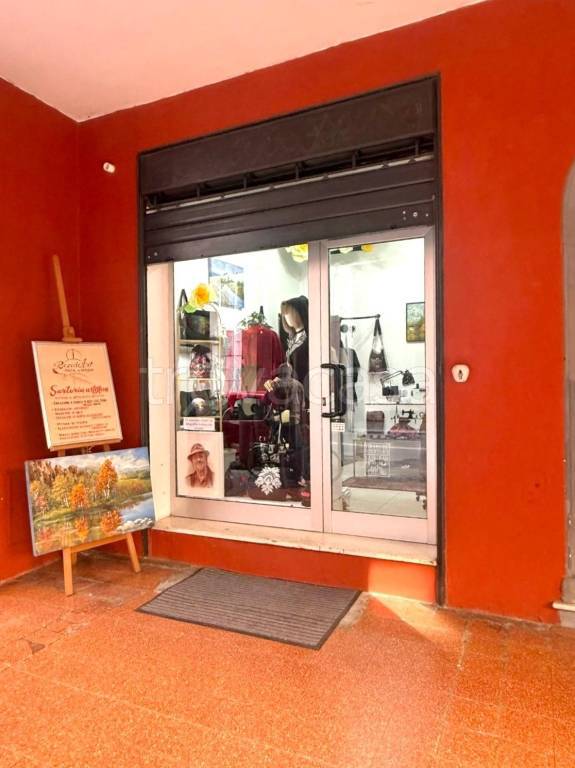 negozio in vendita a Bologna
