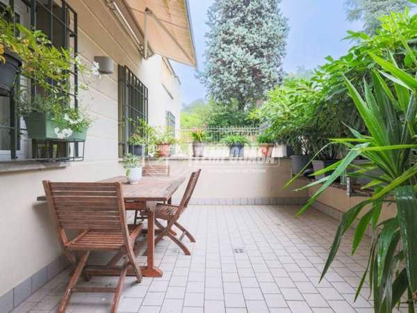 appartamento in vendita a Bologna in zona Santo Stefano