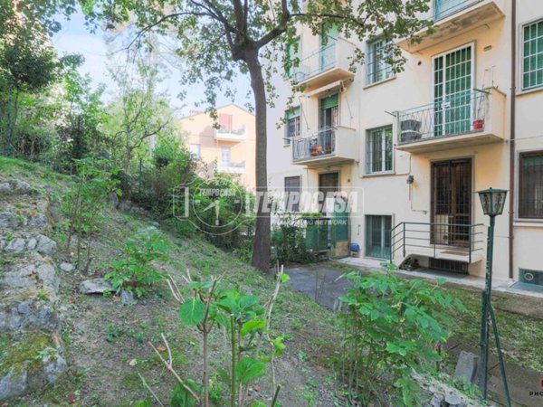 appartamento in vendita a Bologna in zona Santo Stefano