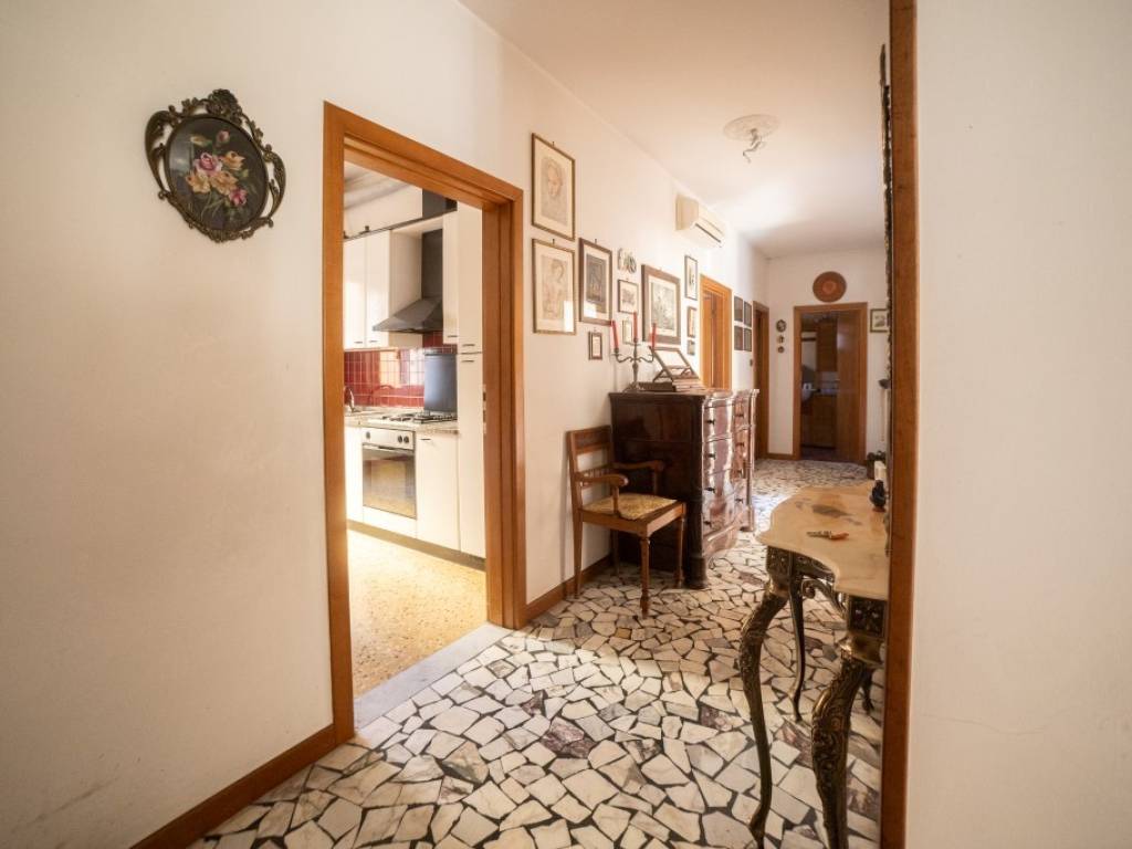 appartamento in vendita a Bologna