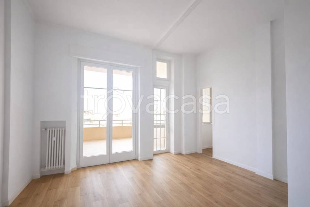 appartamento in vendita a Bologna in zona Quartiere Porto