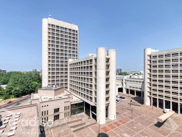 ufficio in vendita a Bologna in zona Pilastro