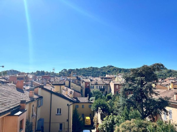 appartamento in vendita a Bologna in zona Saragozza