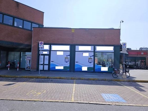 negozio in vendita a Bologna