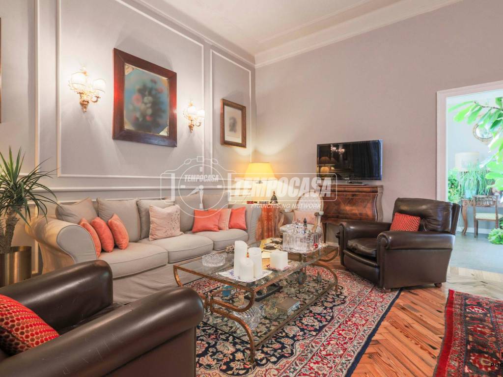 appartamento in vendita a Bologna in zona Santo Stefano