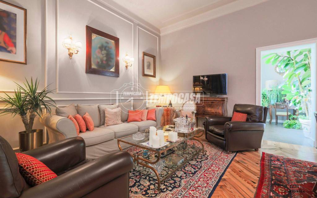 appartamento in vendita a Bologna in zona Santo Stefano