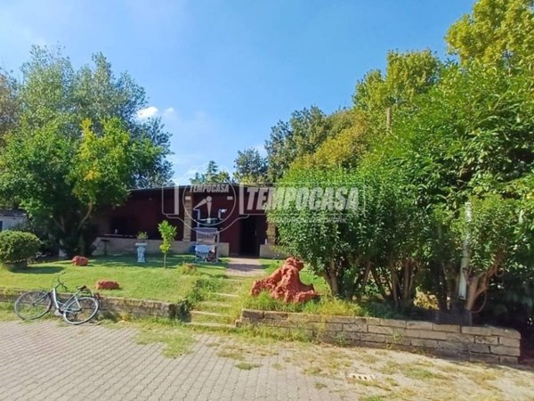 appartamento in vendita a Bologna in zona Aeroporto