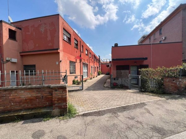 casa semindipendente in vendita a Bologna