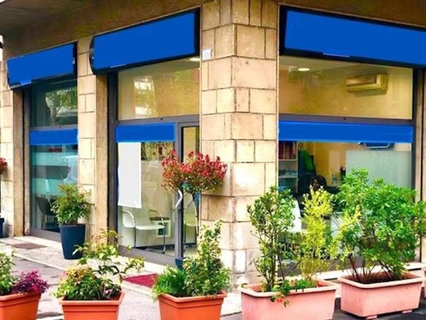 negozio in vendita a Bologna in zona Savena