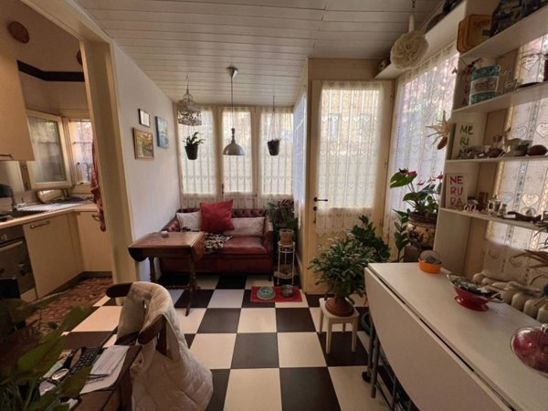 appartamento in vendita a Bologna in zona Saffi