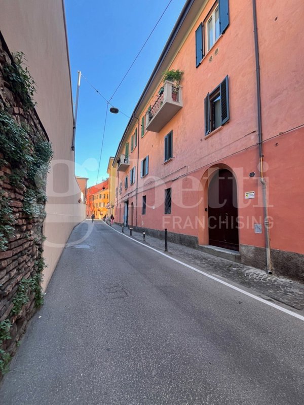 appartamento in vendita a Bologna in zona Centro Storico