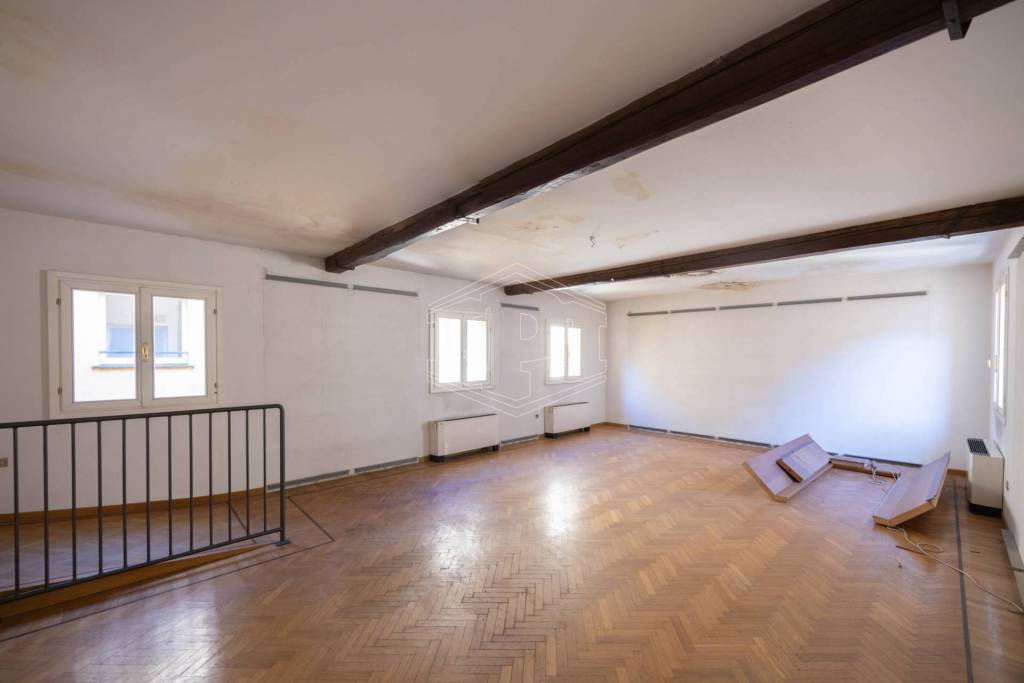 appartamento in vendita a Bologna in zona Centro Storico