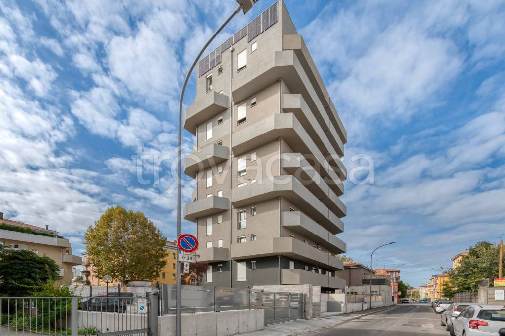 appartamento in vendita a Bologna in zona Bolognina