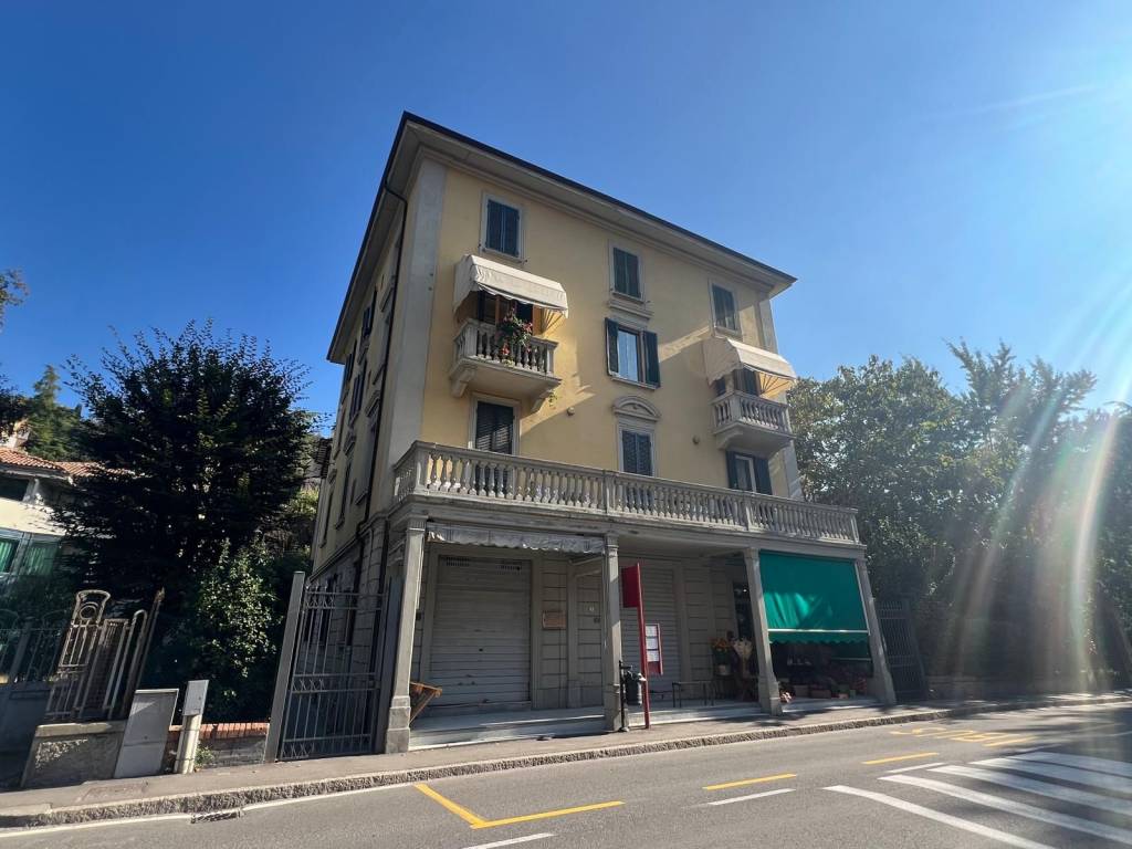 appartamento in vendita a Bologna in zona Santo Stefano
