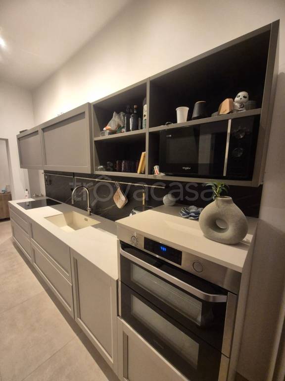 appartamento in vendita a Bologna in zona Saffi