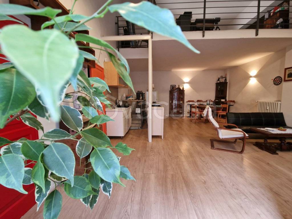 appartamento in vendita a Bologna in zona Centro Storico