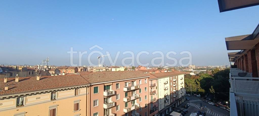 appartamento in vendita a Bologna in zona Quartiere Porto