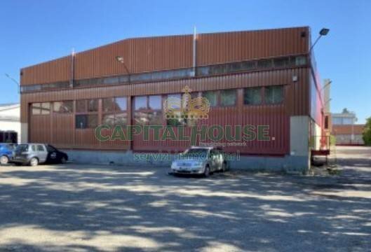 locale di sgombero in vendita a Bologna in zona Corticella