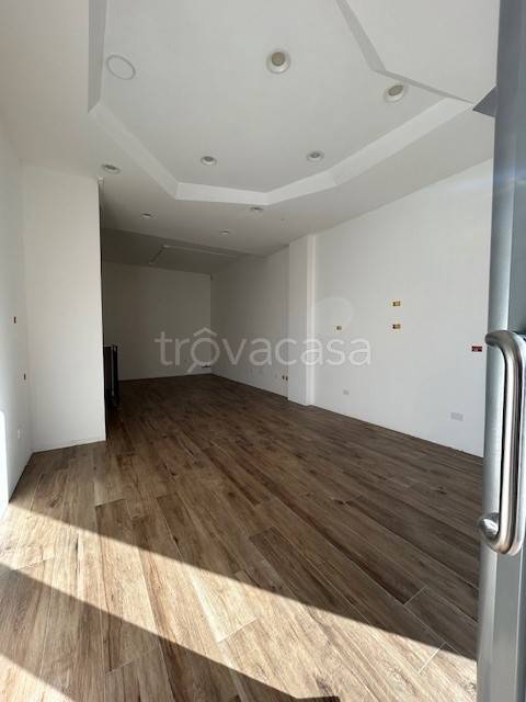 negozio in vendita a Bologna in zona Savena