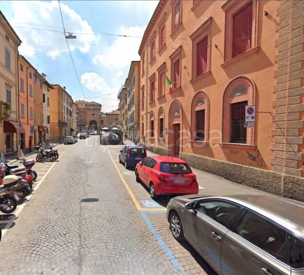 appartamento in vendita a Bologna in zona Santo Stefano