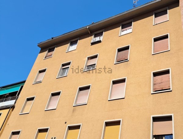 appartamento in vendita a Bologna in zona Saffi
