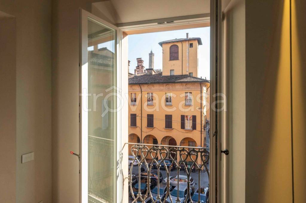 appartamento in vendita a Bologna in zona Centro Storico