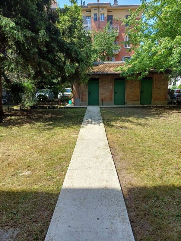 appartamento in vendita a Bologna in zona Saffi