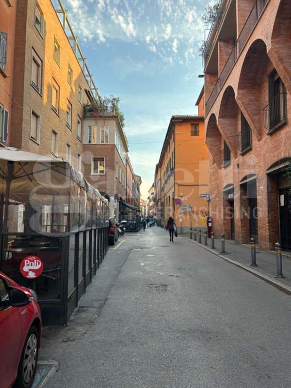 appartamento in vendita a Bologna in zona Centro Storico