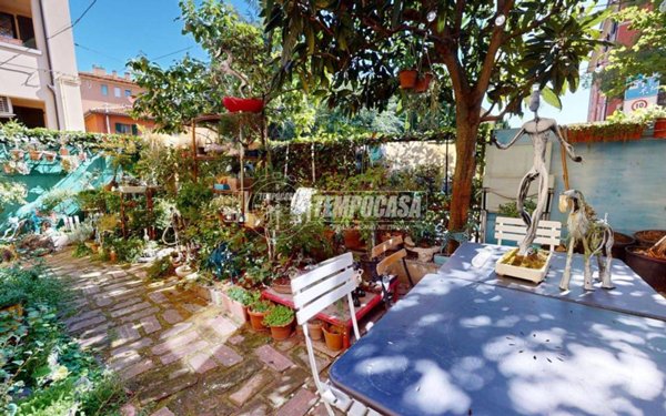 appartamento in vendita a Bologna in zona Savena