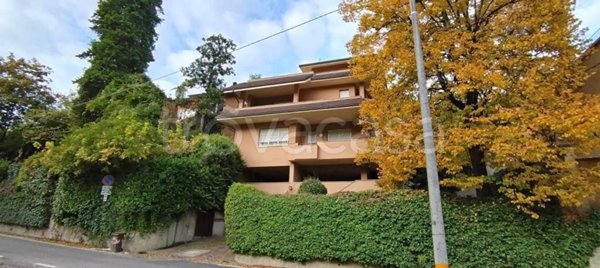 appartamento in vendita a Bologna in zona Saragozza