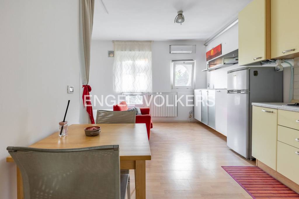 appartamento in vendita a Bologna in zona Quartiere Porto