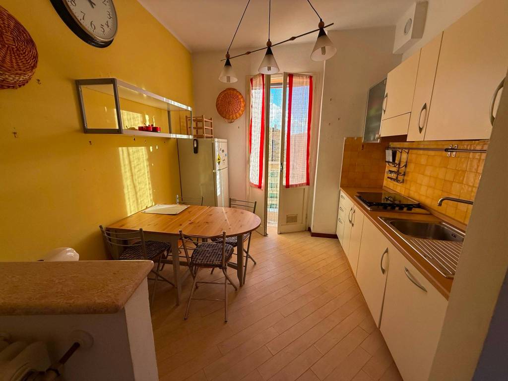 appartamento in vendita a Bologna in zona Saffi