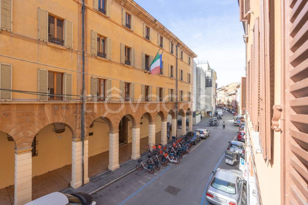 appartamento in vendita a Bologna in zona San Vitale