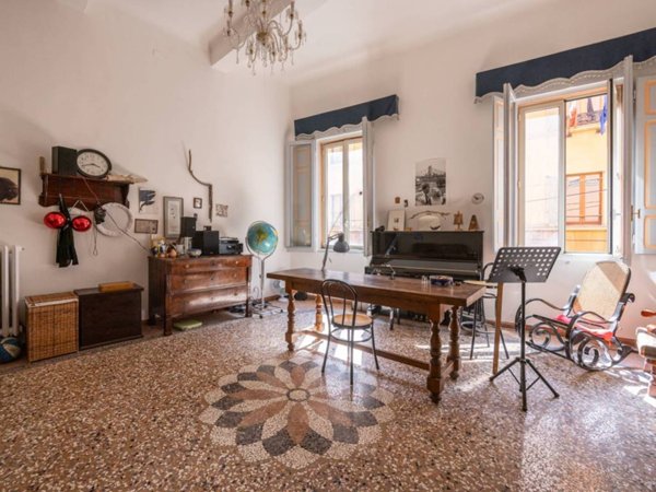 appartamento in vendita a Bologna in zona San Vitale