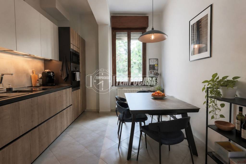 appartamento in vendita a Bologna in zona Santa Viola