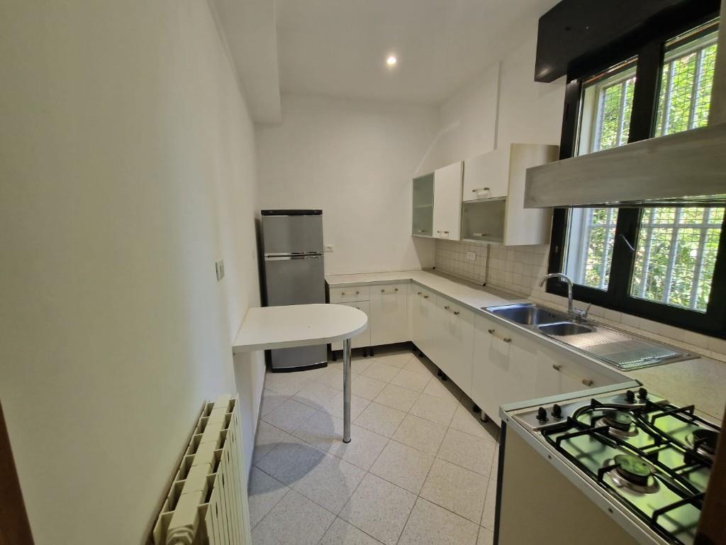 appartamento in vendita a Bologna in zona Saragozza