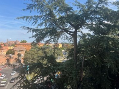 appartamento in vendita a Bologna in zona Saragozza