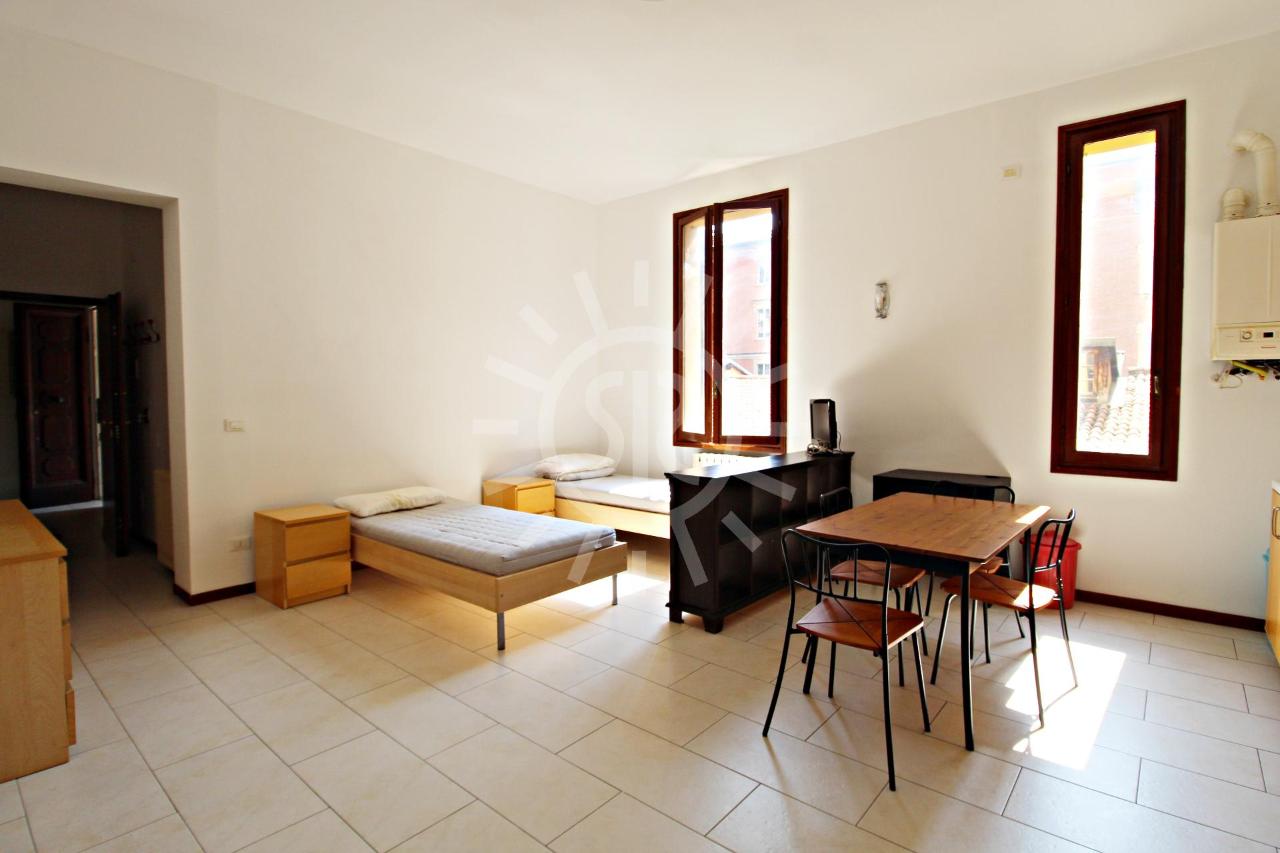 appartamento in vendita a Bologna in zona San Vitale