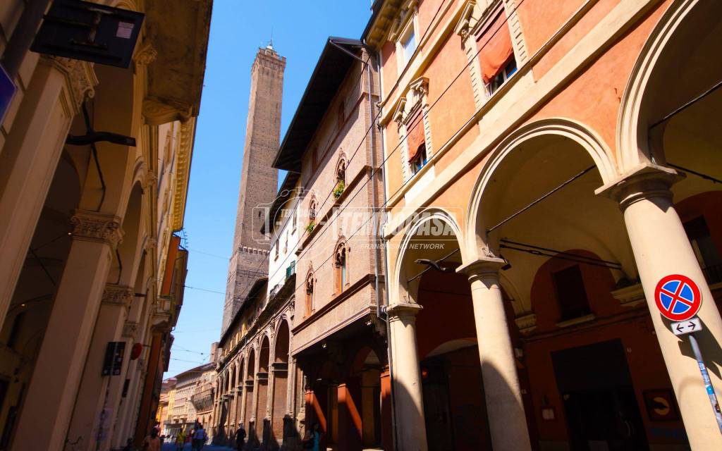 appartamento in vendita a Bologna in zona Centro Storico