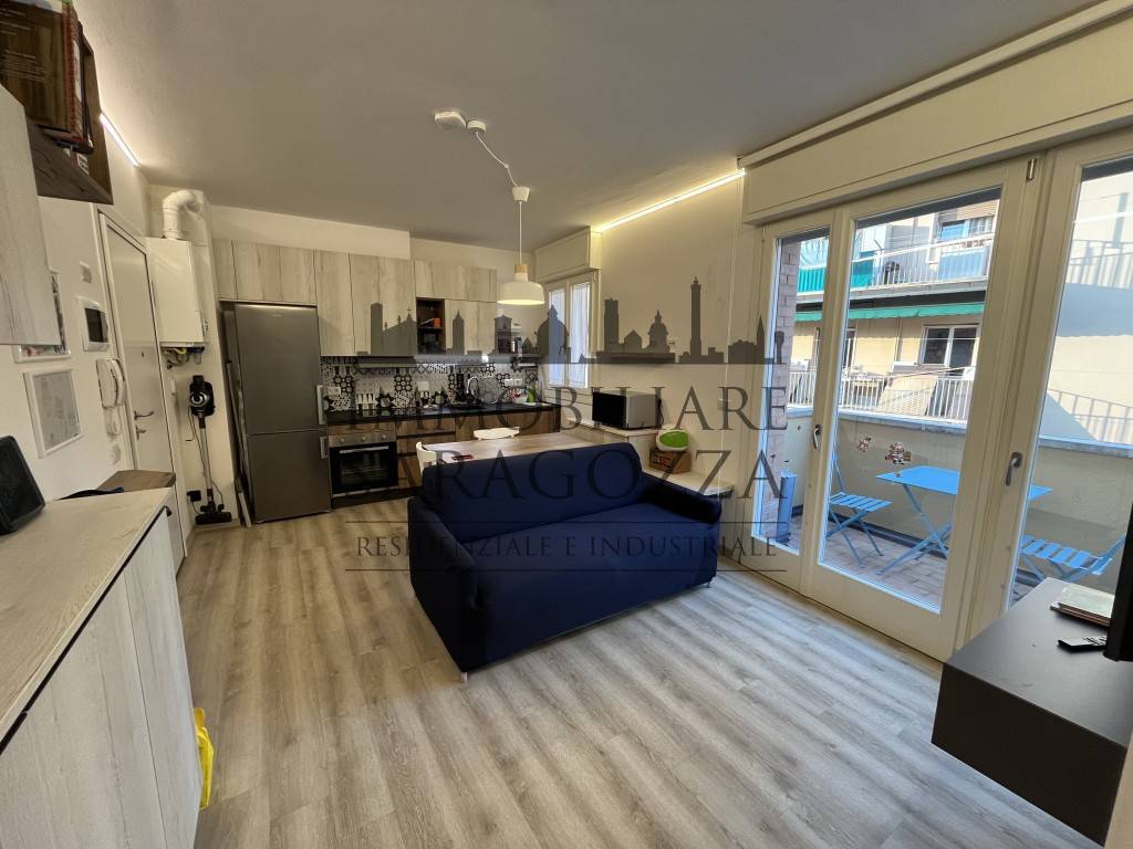 appartamento in vendita a Bologna in zona Saffi