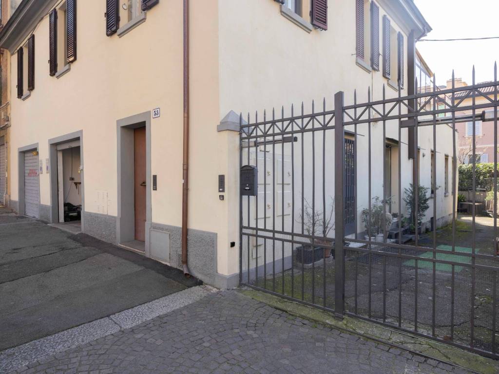 casa indipendente in vendita a Bologna in zona Saffi