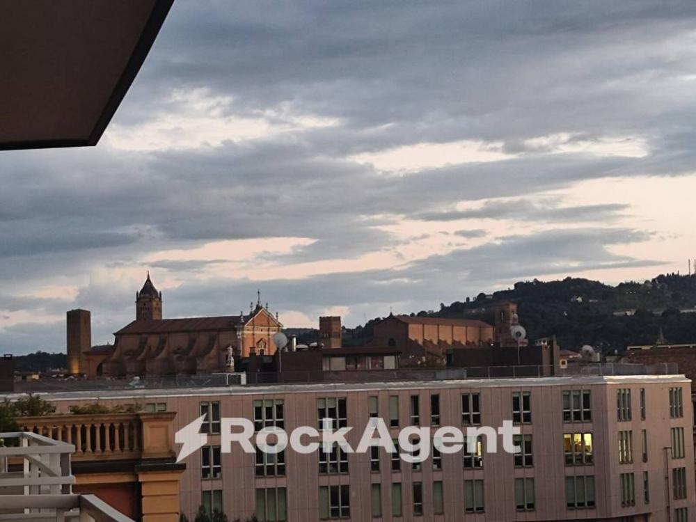 appartamento in vendita a Bologna in zona Centro Storico