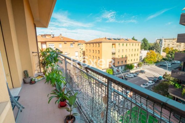 appartamento in vendita a Bologna in zona Savena