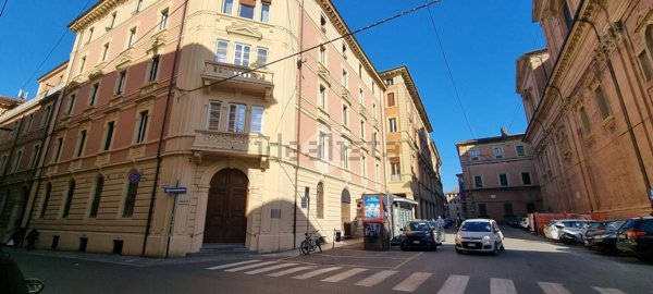 appartamento in vendita a Bologna in zona Centro Storico