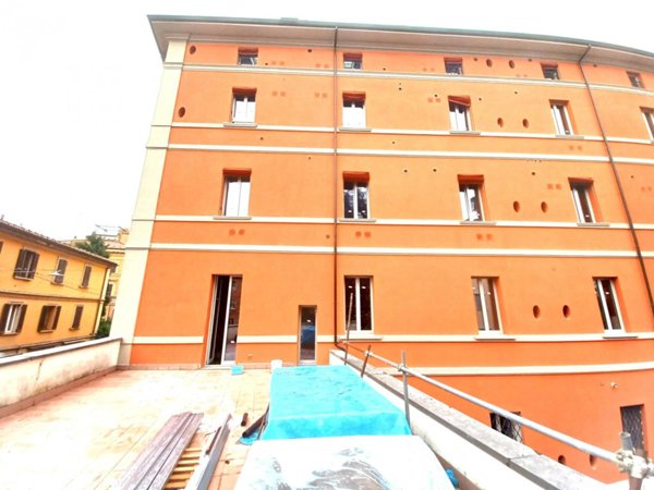 appartamento in vendita a Bologna in zona Santo Stefano