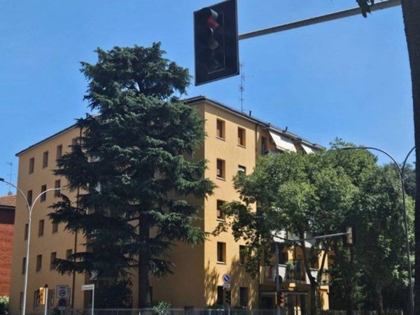 appartamento in vendita a Bologna in zona Savena