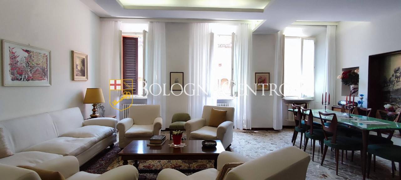 appartamento in vendita a Bologna in zona Centro Storico